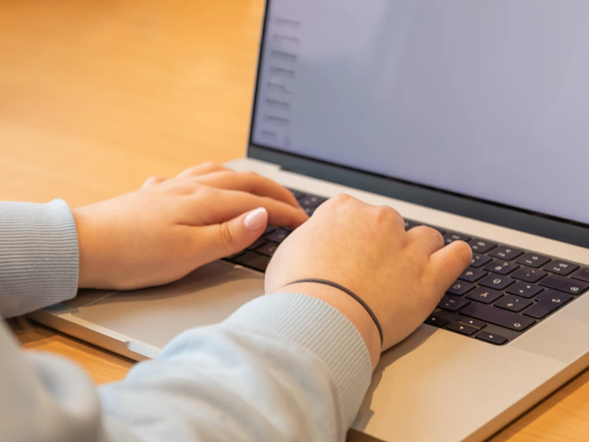Kontakt E-Mail
